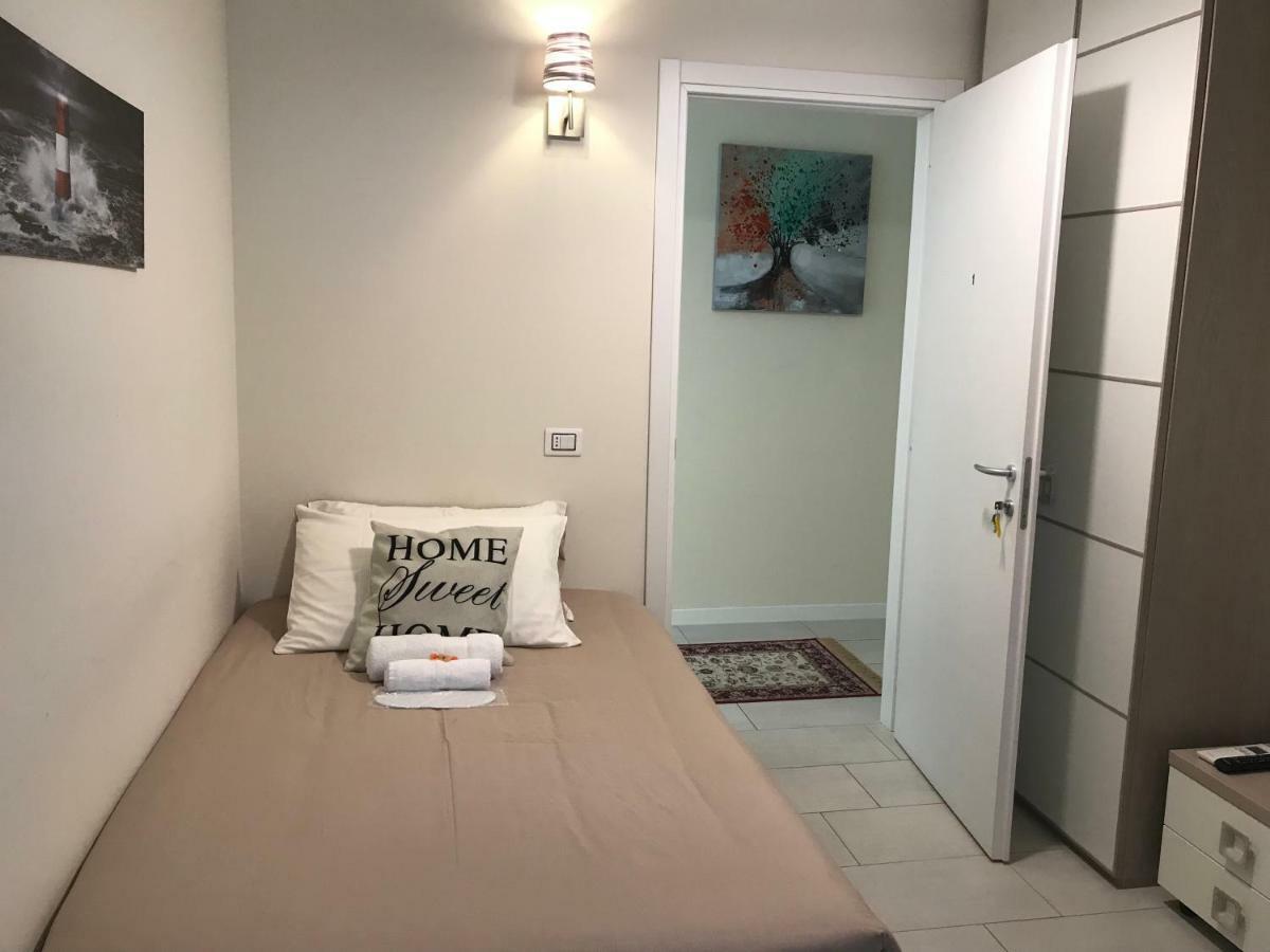 B & B Baffo Settimo Milanese Dış mekan fotoğraf